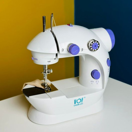 VOF Mini Sewing Machine PP